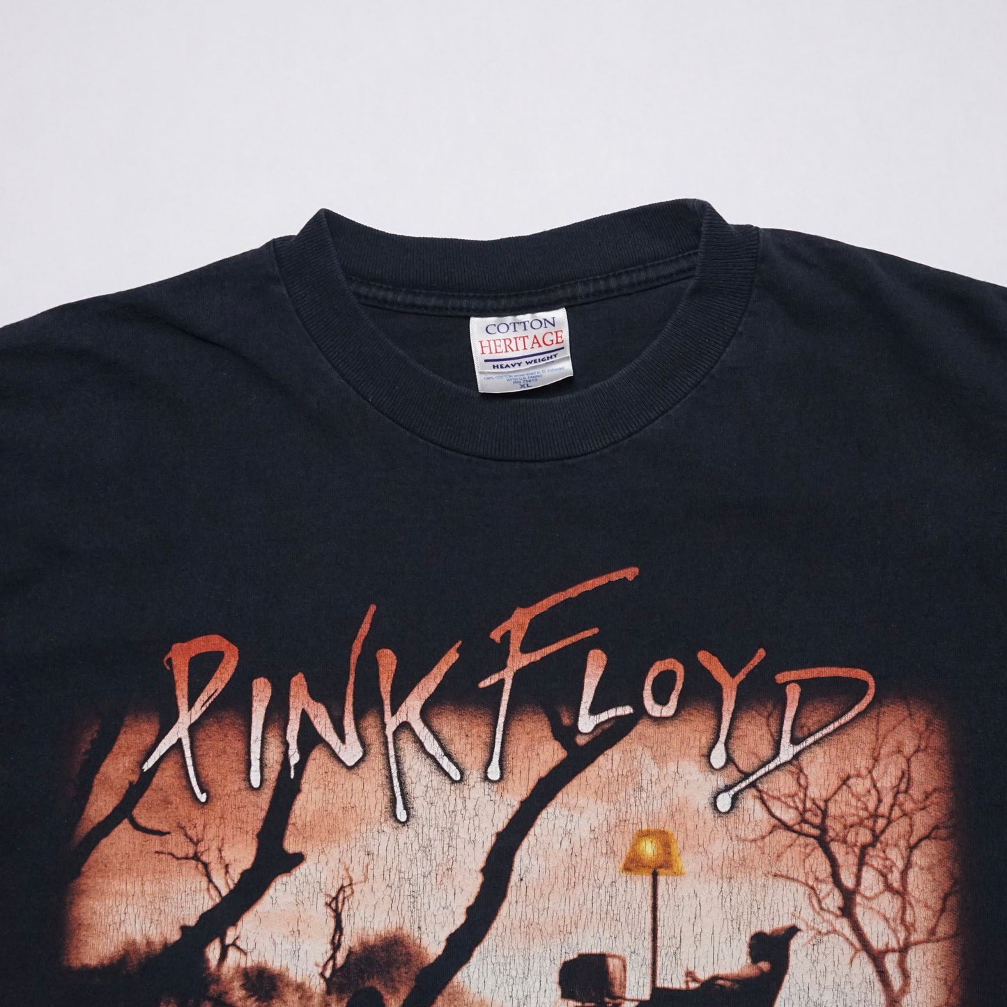 2000s Pink Floyd “The Wall” Size: L/XL