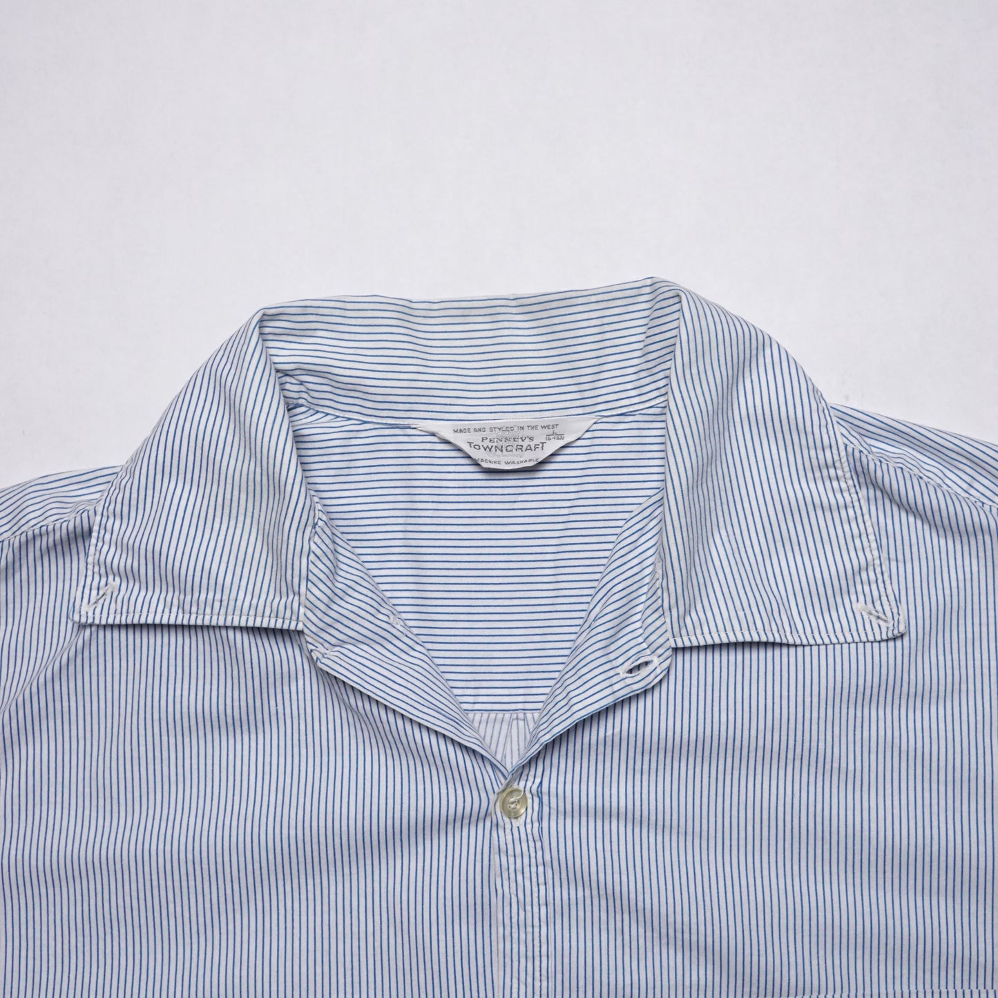 1960s Penneys Button Up "Pinstripe" Size: L