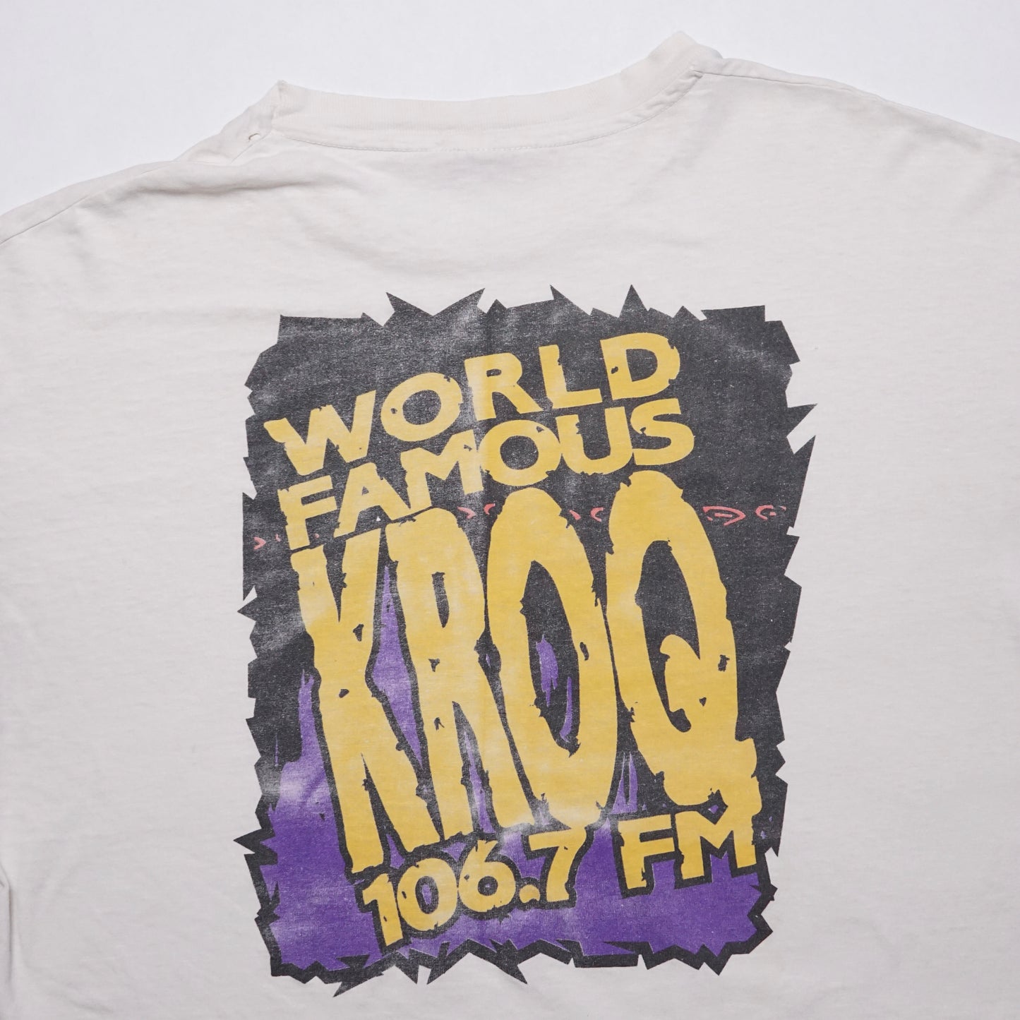 1990s World Famous "White" Size: L/XL