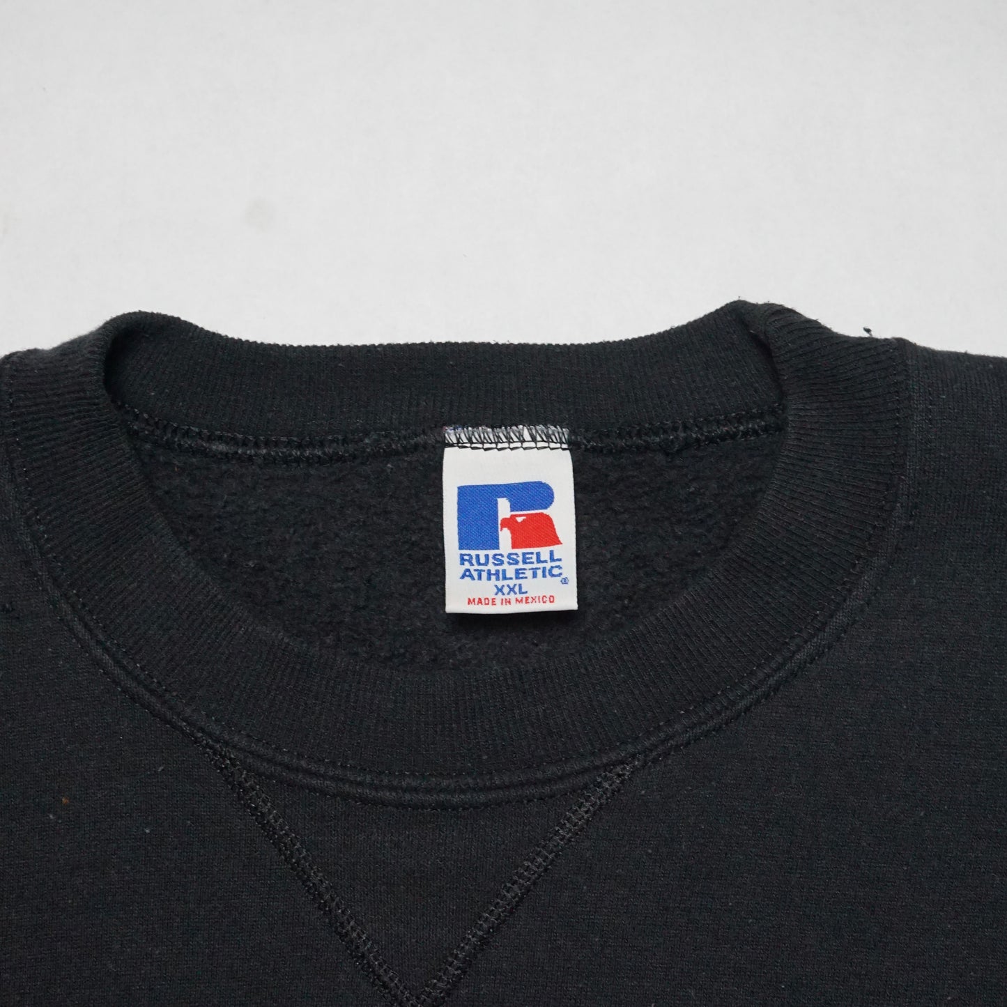 1990s Russell Athletic Sweatshirt "Black" Size: XL