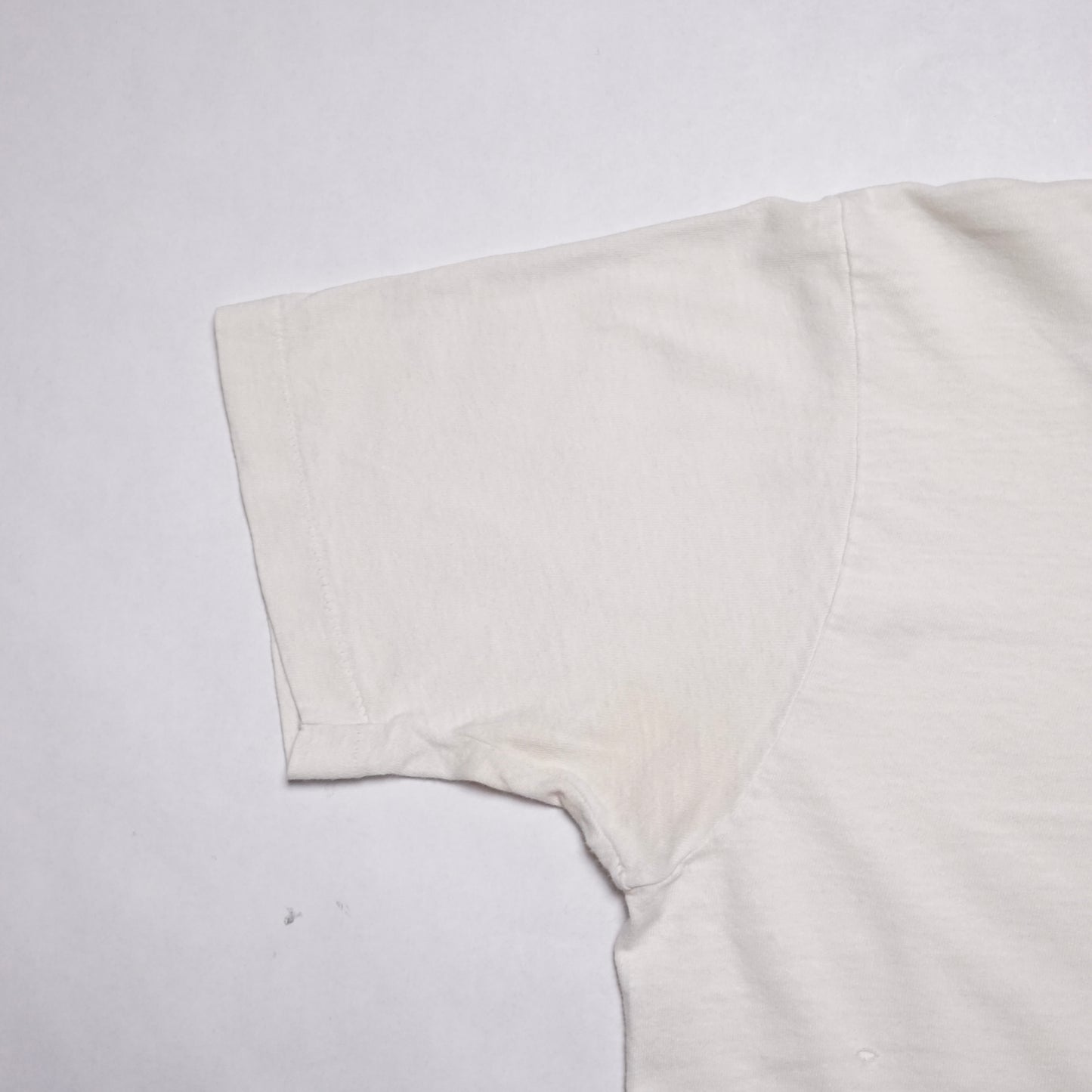 1980s White Blank Size: S