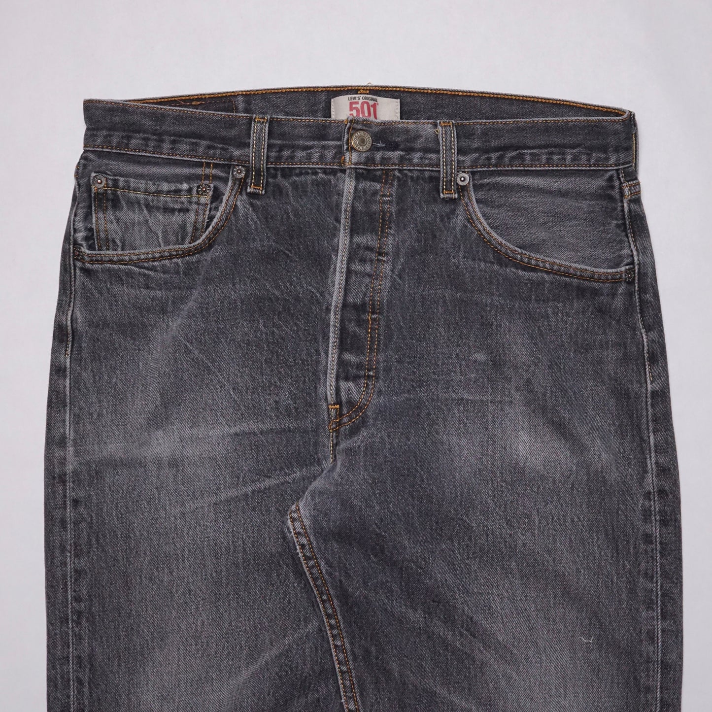 2000s Levi 501 “Faded” Size: 33W/31L