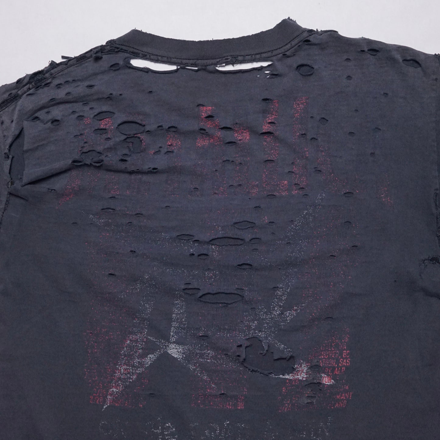 1990s Metallica "Distressed" Size: L